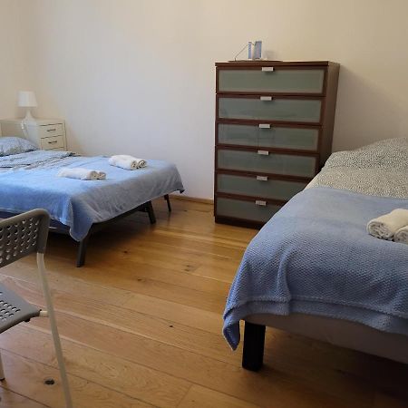 4 Pory Roku Lejlighed Łomianki Eksteriør billede